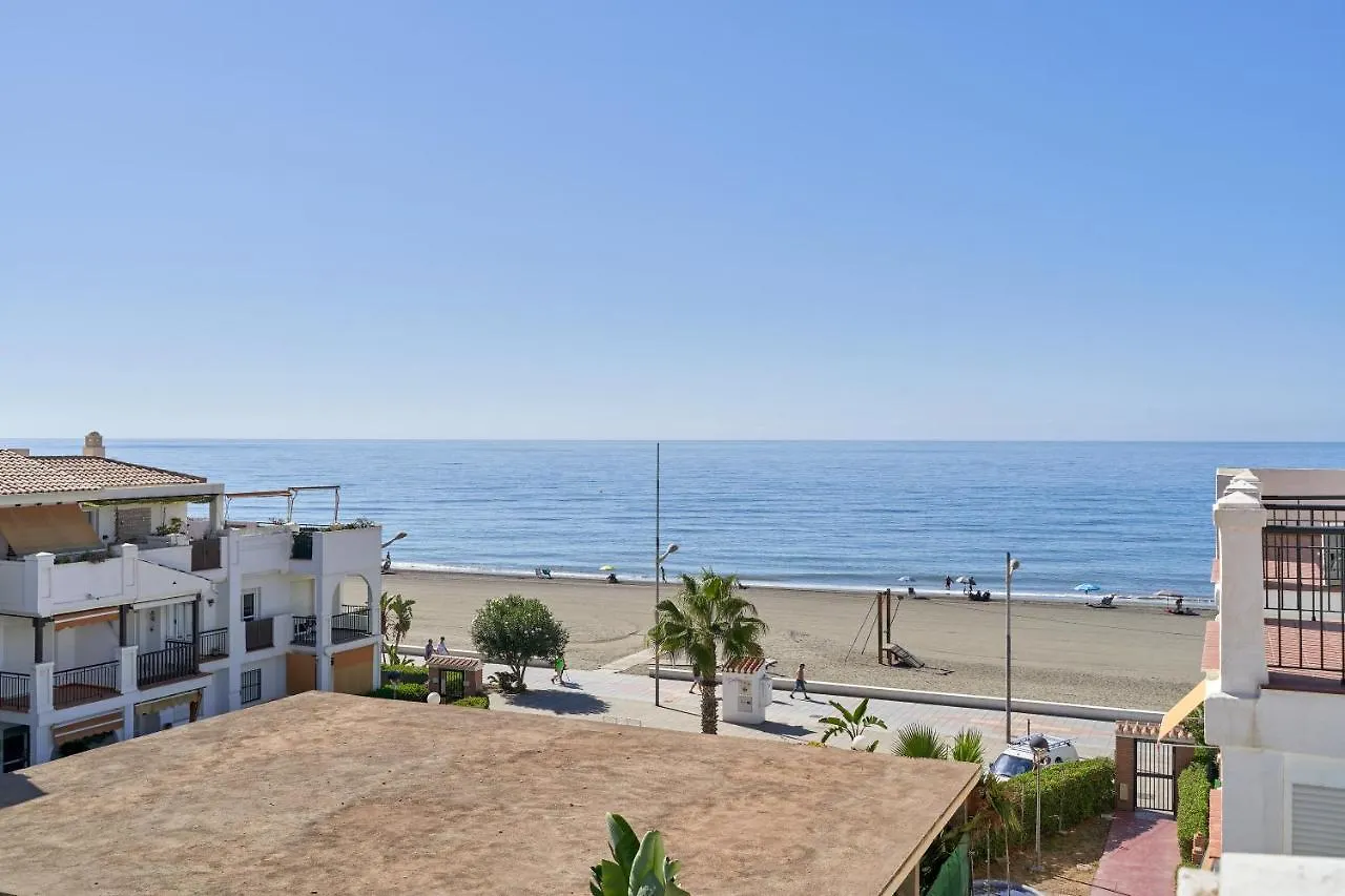 Azul Y Verde En El Mejor Clima Torrox Apartment